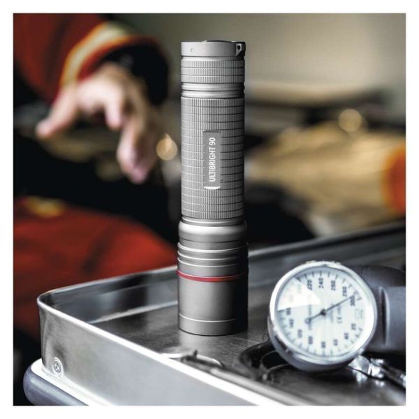 Ліхтар акумуляторний Emos P3190 Ultibright 90 1200 Lm 5000 mAh метал фокус P3190 фото