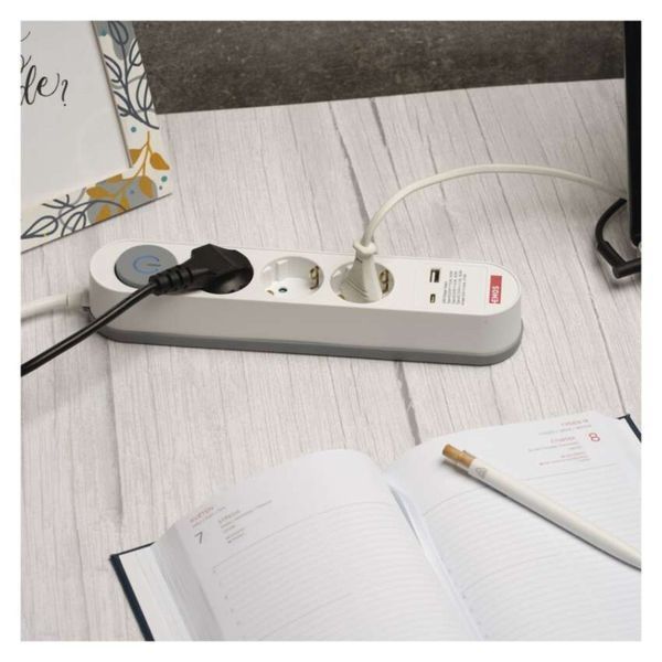Мережевий подовжувач Emos P1523FC 5 розеток 3 м 1,5 мм&sup2; USB-A USB-C P1523FC фото